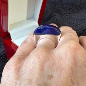 Silver Ring, Bold Natural Lapis Lazuli, Deep Royal Blue
Beautiful
One of a Kind!